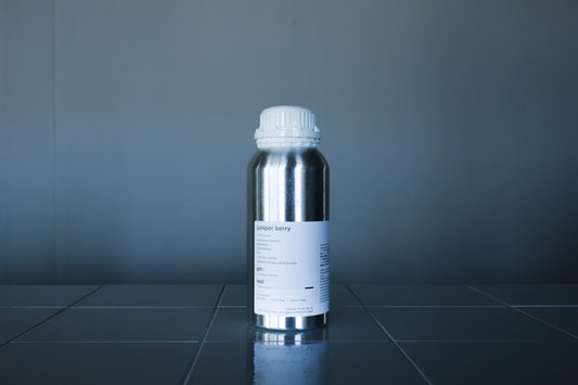 Essential Gin | juniper berry - Last